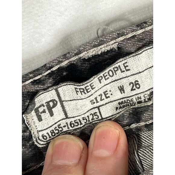 Free People High Rise Stretch Skinny Jeans Snake Print Size 26 Gray Black - Picture 4 of 7